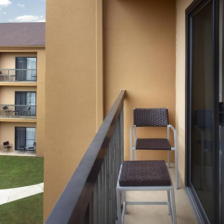 Courtyard By Marriott Fayetteville Luaran gambar
