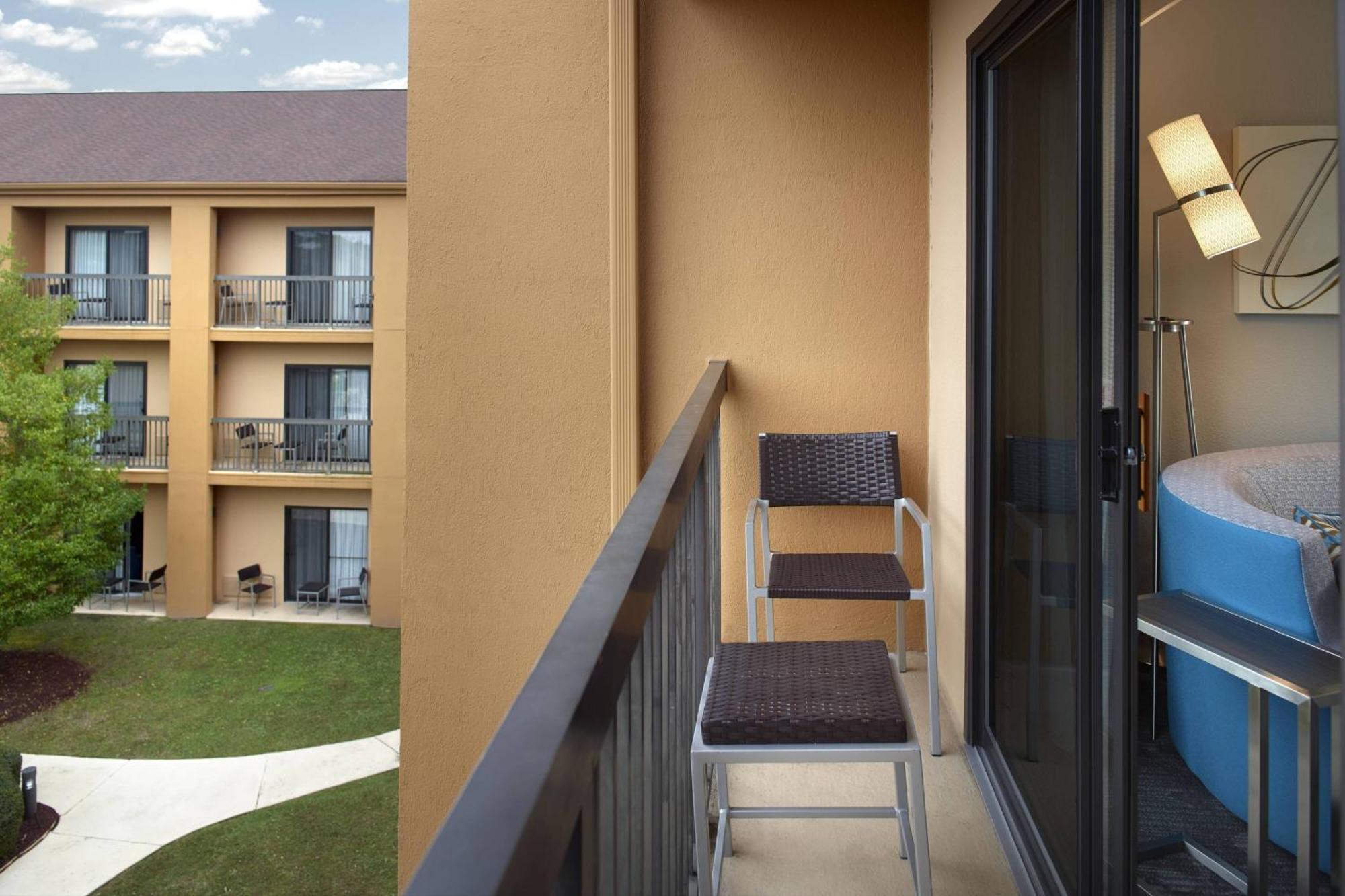 Courtyard By Marriott Fayetteville Luaran gambar