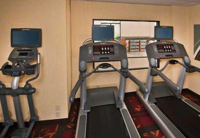 Courtyard By Marriott Fayetteville Luaran gambar