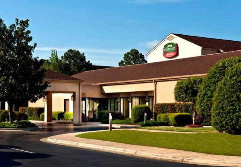 Courtyard By Marriott Fayetteville Luaran gambar